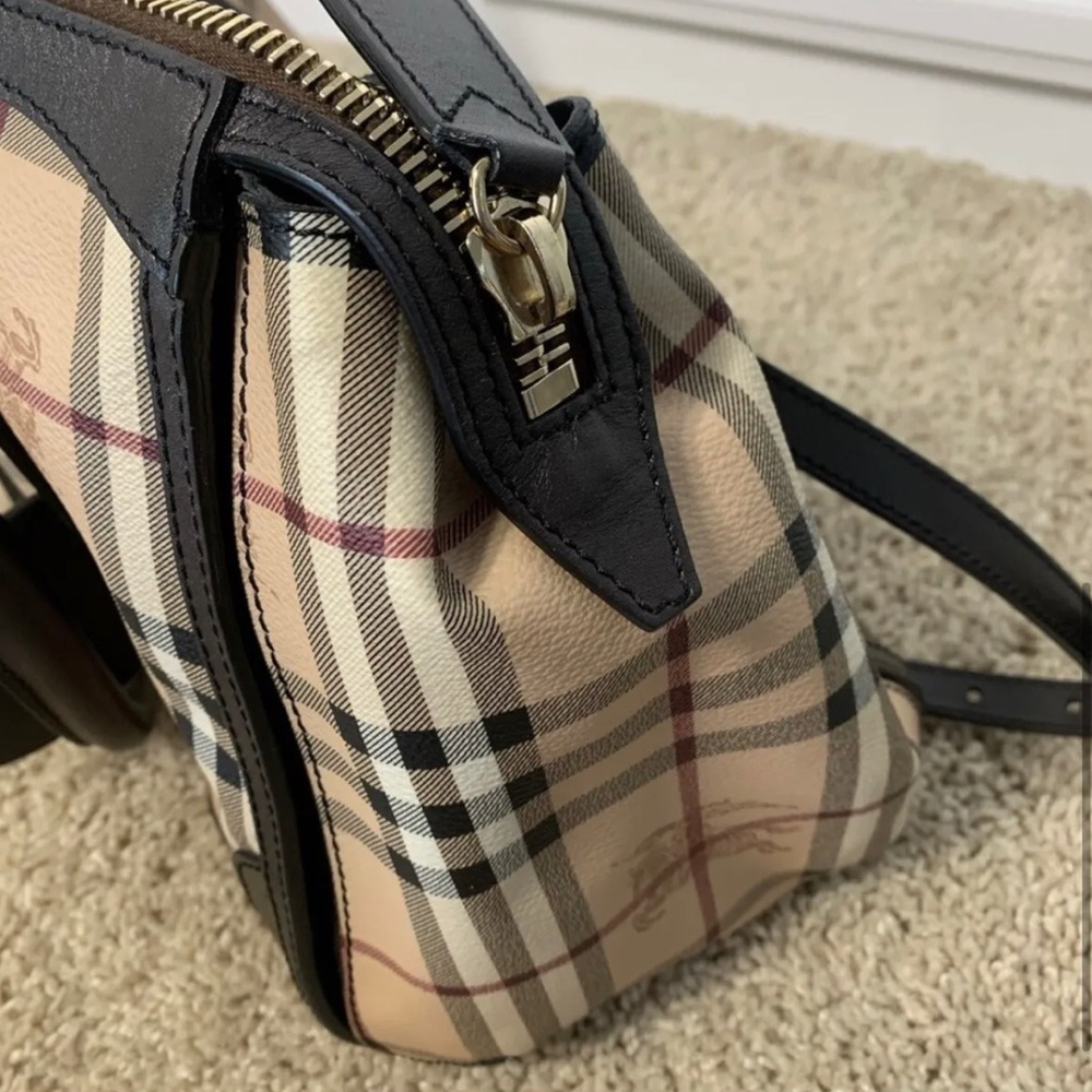 Burberry Haymarket Gladstone tote shoulder bag - Picture 6 of 7